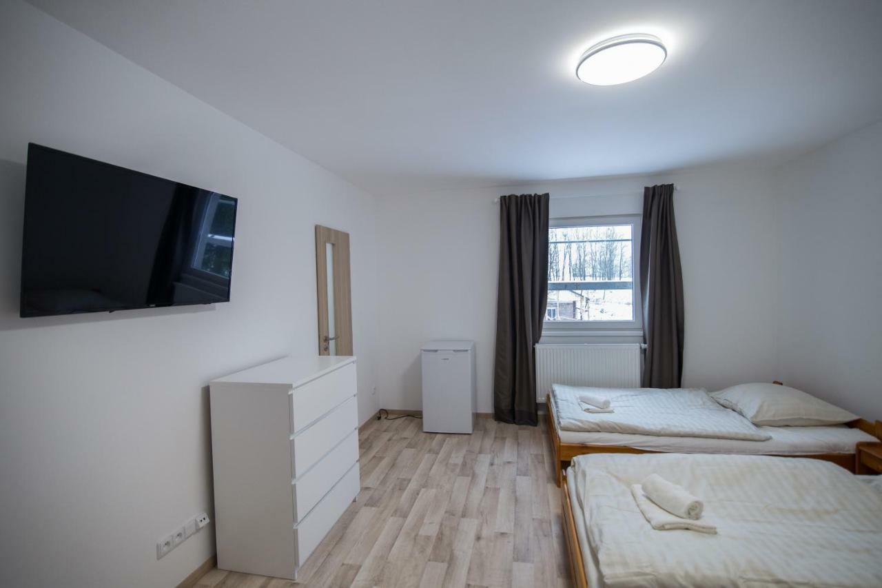Apartment Sarka Hostka  Extérieur photo
