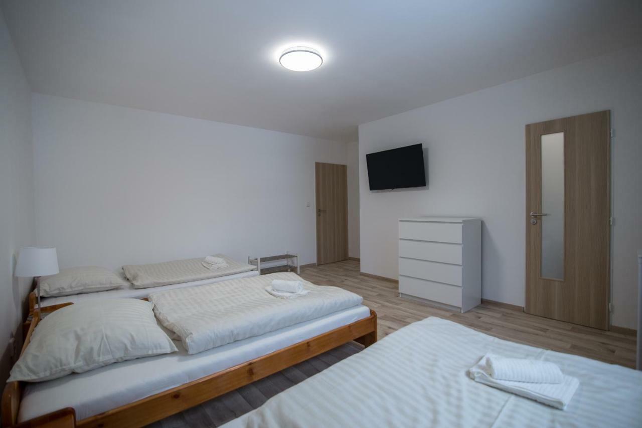 Apartment Sarka Hostka  Extérieur photo