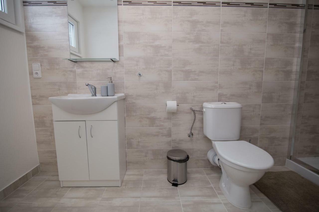 Apartment Sarka Hostka  Extérieur photo